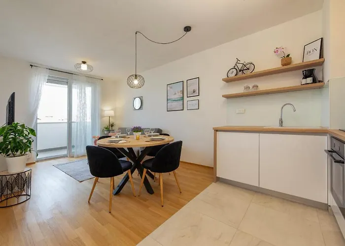 Appartement Lovely *